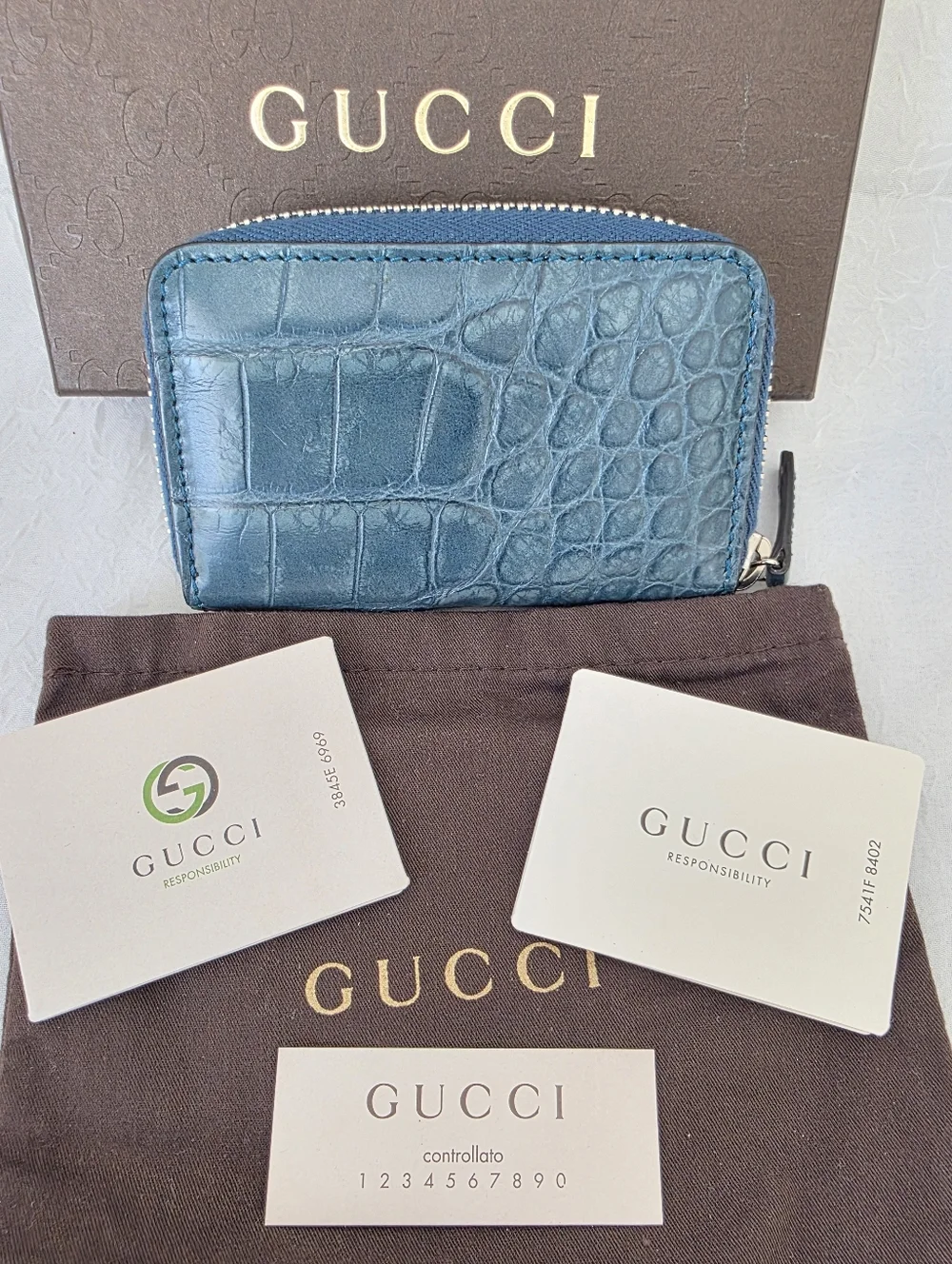 Auth Gucci Croc Embossed Card Holder - Picture 2 of 9